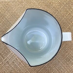 Rare 1960s Finland Kaj Franck for Arabia White Enamel Pitcher